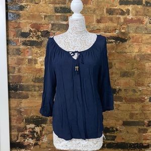 Signature Style Navy & Lace 3/4 Sleeve Top Large